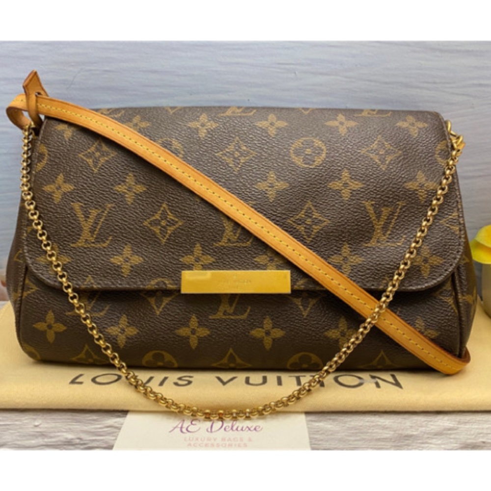 ❤️‍🩹SOLD❤️‍🩹 Louis Vuitton Favorite MM Monogram Chain Clutch Crossbody (DU4173)